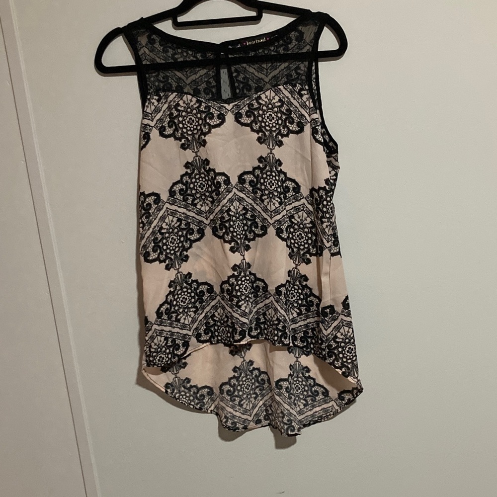 HeartSoul Cream and Black Patterned Blouse